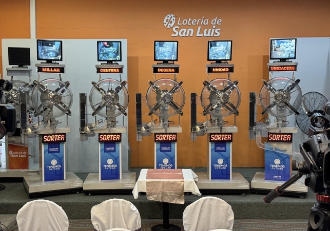 13619b3d-a063-4617-baf9-a33b1e3c2722