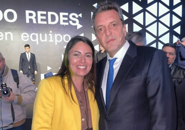 Ayelen-Mazzina-y-Sergio-Massa-02-930x610