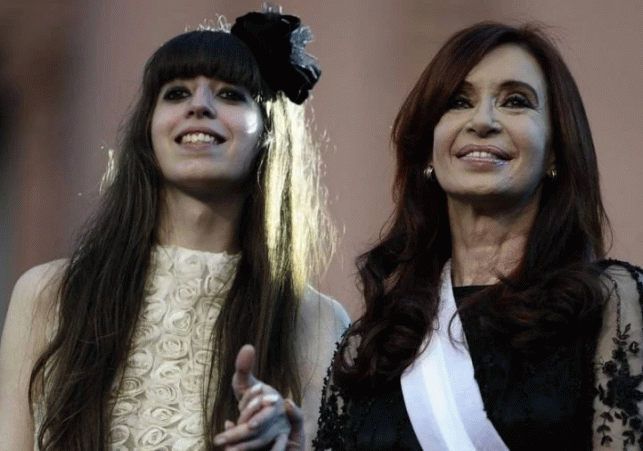 Cristina-y-Florencia-Kirchner