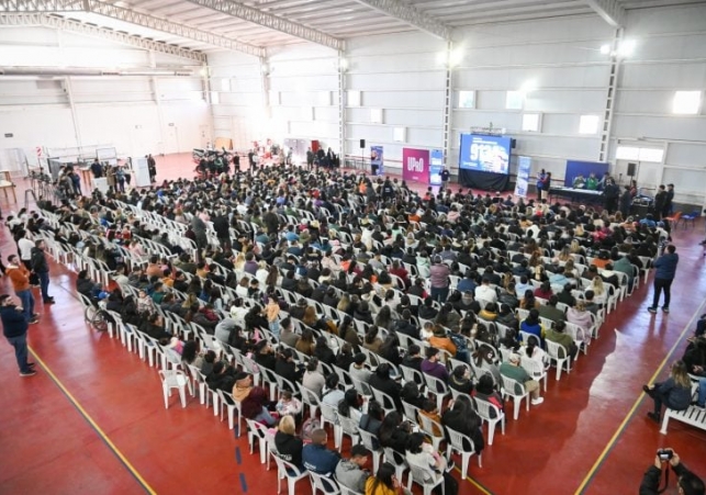 DESTACADA-9100-EMPRENDIMIENTOS768x511
