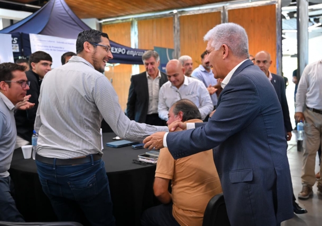 El Gobernador presidió un encuentro con representantes con el sector privado