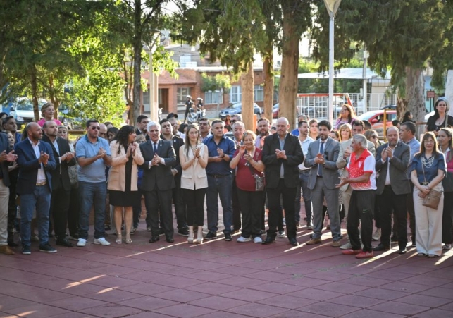 El Gobierno cedió la administración de la hostería de Villa de la Quebrada a la Municipalidad e inauguró la remodelación del Club Sportivo