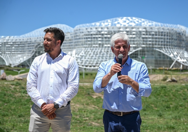 El gobernador Claudio Poggi durante el acto de llamado a licitación de la obra