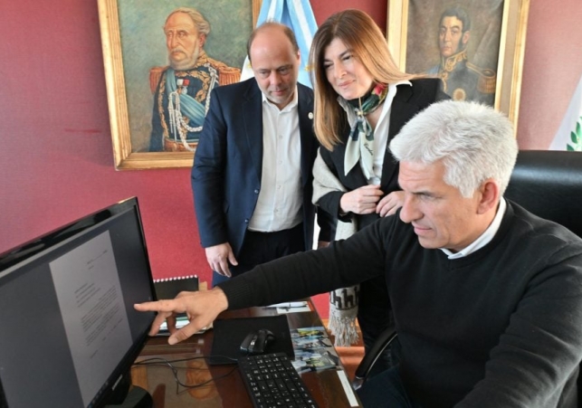El gobernador propuso a Víctor Endeiza para la Corte y a Eduardo Cadelago Filippi