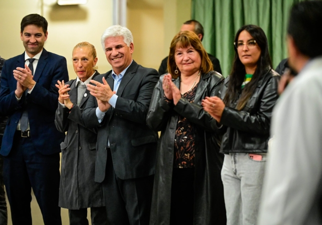 INAUGURARON LA AMPLIACIÓN DE LA ESCUELA N°357 DE LA TOMA