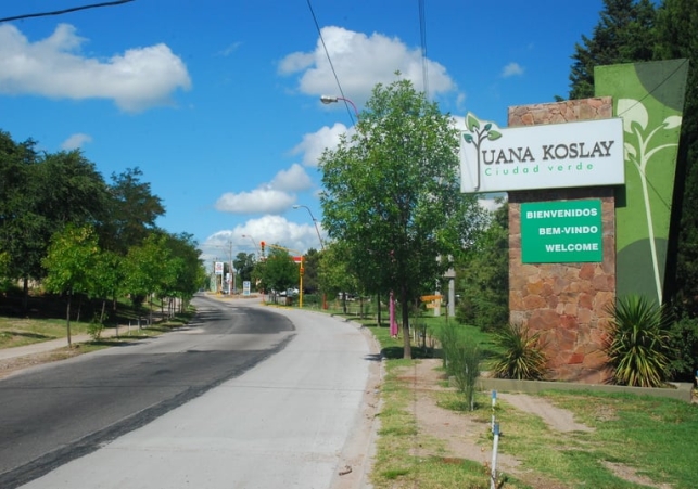 Juana-Koslay-2