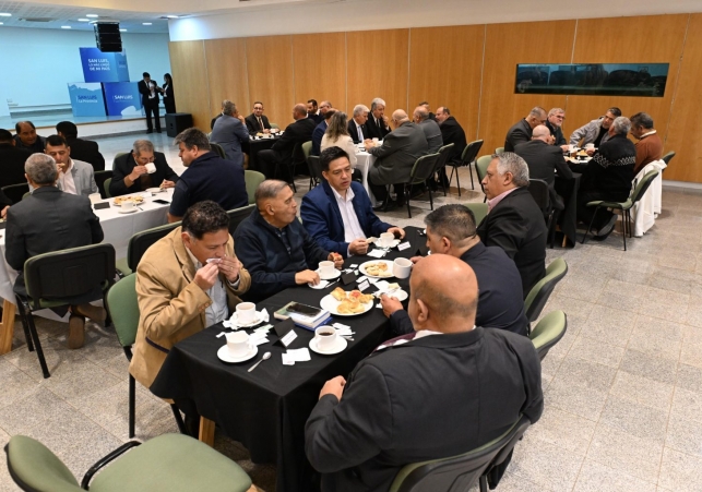 WhatsApp-Image-2025-10-31-at-08