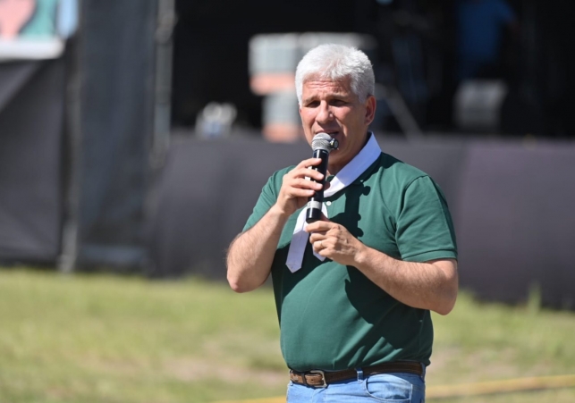 WhatsApp-Image-2025-12-08-at-17