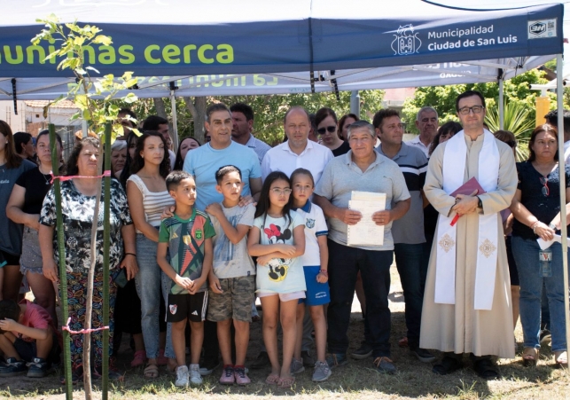 WhatsApp-Image-2025-12-10-at-1