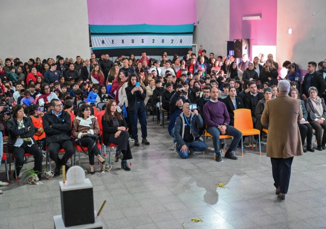 foto-1-escuela-1536x1022