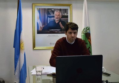 07-930x610