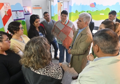 EL GOBERNADOR RECORRIÓ LAS INSTALACIONES DEL CAPS DEL BARRIO 1° DE MAYO