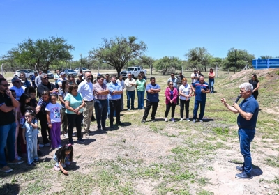 El gobernador Poggi puso fuerte énfasis en el arraigo rural ante los pobladores de Pampa Grande