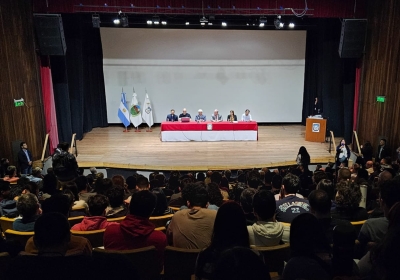 La 109° reunión de físicos argentinos fue inaugurada con presencia del Gobernador