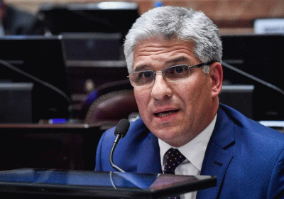 Poggi-en-senado-1-930x620-1