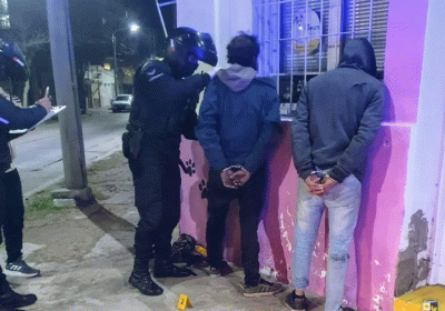 Policia-1-930x675