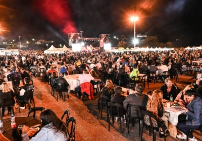 Reconocimiento a la labor Poggi celebró junto con miles de servidores públicos