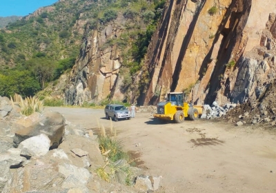 VIALIDAD PROVINCIAL TRABAJA EN CONCARÁN Y OTROS PUNTOS AFECTADOS POR LAS LLUVIAS