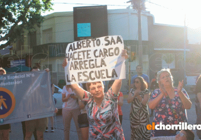 marcha-VM-escuela-19-930x620